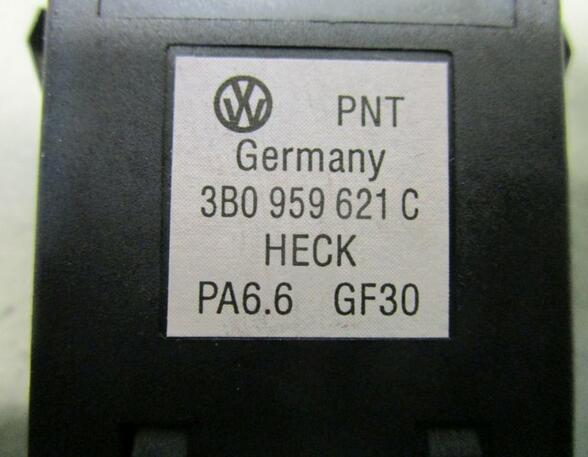 Schalter heizbare Heckscheibe  VW PASSAT (3B3) 1.9 TDI 74 KW