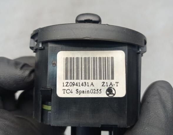 Headlight Light Switch SKODA Octavia II (1Z3)