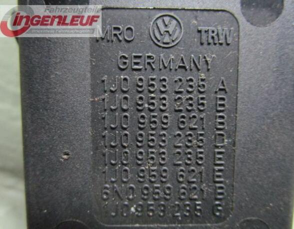 Hazard Warning Light Switch VW Bora Variant (1J6)