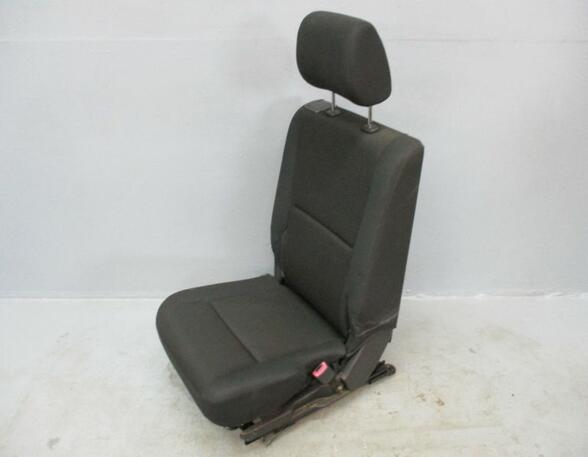 Seat TOYOTA Corolla Verso (R1, ZER, ZZE12)