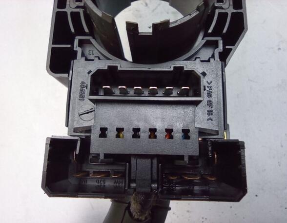 Turn Signal Switch AUDI A6 Avant (4B5)