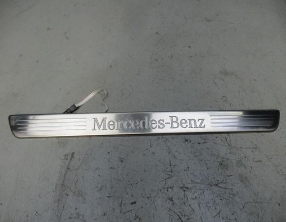 Plaat instaprand MERCEDES-BENZ CLA Coupe (C117)