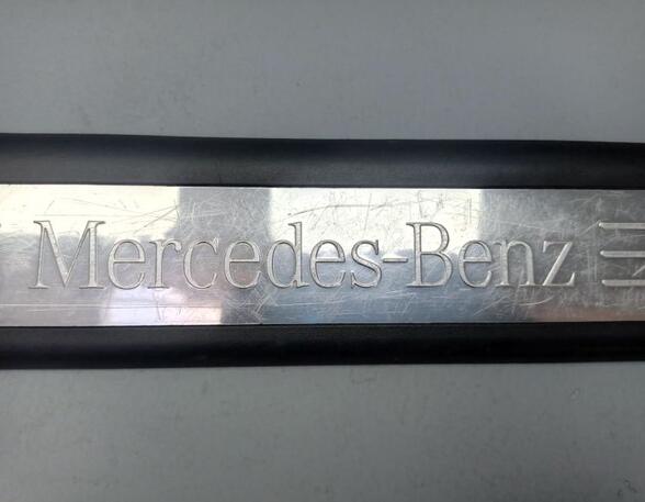 Plaat instaprand MERCEDES-BENZ M-Klasse (W164)