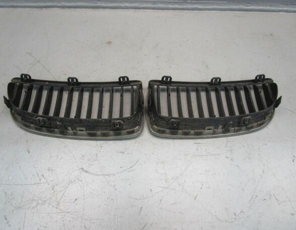 Kühlergrill Grill Frontgrill rechts und links BMW 3 TOURING E91 318D 90 KW