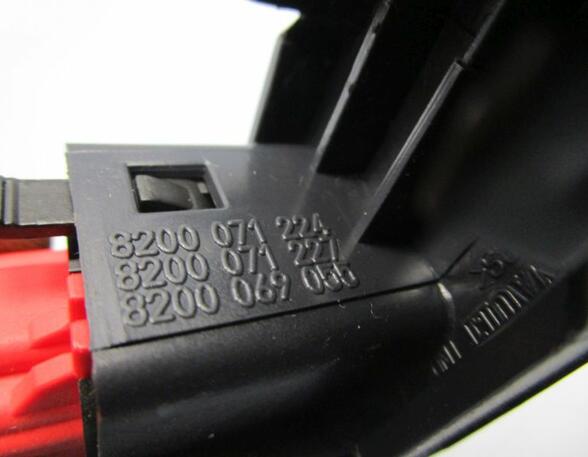Schalterleiste Warnblinkschalter Heckscheibenheizung Zentralverriegelung RENAULT CLIO II (BB  CB) 1.2 16V 55 KW