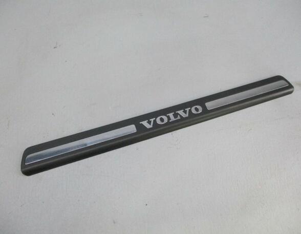 Sierpaneel bumper VOLVO V60 I (155, 157)
