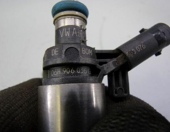 Injector Nozzle VW Golf VI Cabriolet (517)