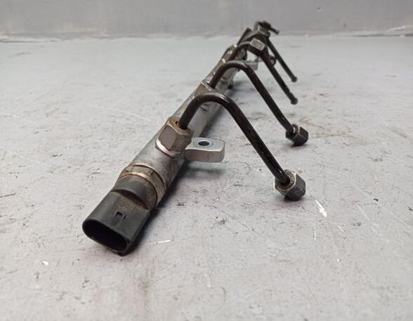 Injection System Pipe High Pressure MERCEDES-BENZ B-Klasse (W245)