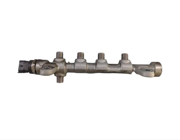 Fuel Distributor Pipe OPEL Insignia A Sports Tourer (G09)