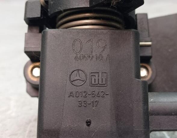 Throttle Position Sensor (Accelerator Pedal Sensor) MERCEDES-BENZ CLK (C208)