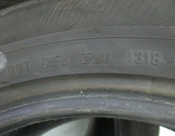 Tire JEEP Cherokee (KL)