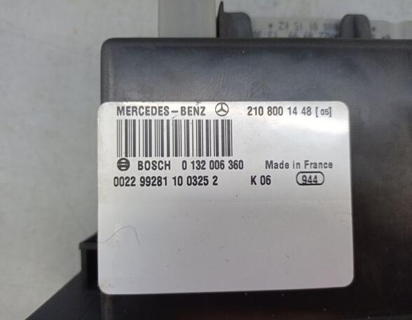 Central Locking Pump MERCEDES-BENZ CLK (C208)