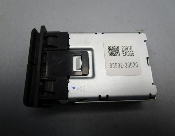 Schalter USB Ladebuchse 2 1A TOYOTA RAV 4 V (A5  H5) 2.5 HYBRID AWD 131 KW