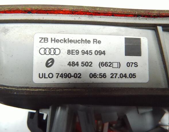 Rückleuchte rechts innen 8E9945094 (2,0 Diesel(1968ccm) 103KW BLB BLB
Getriebe Tiptronic)
