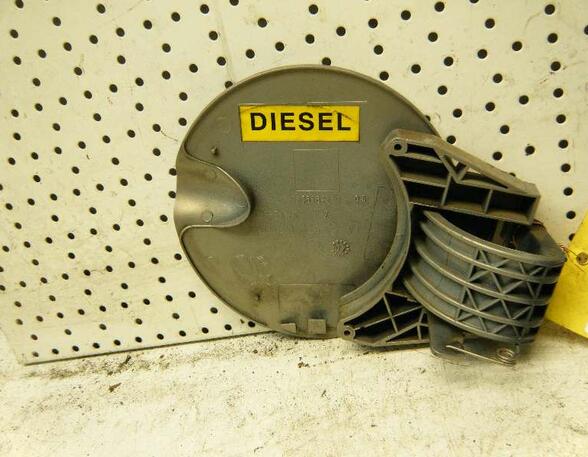 Tankklappe (1,4 Diesel(1398ccm) 50kW DV4TD/8HZ DV4TD/8HZ
Getriebe 5-Gang
Klimaanlage)