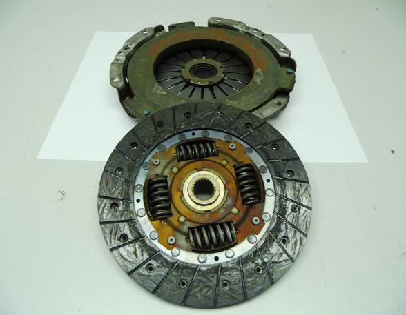 Kupplungsscheibe/Druckplatte 3-teilig 2,0 (2,0(1975ccm) 100kW G4GC
Getriebe 5-Gang)