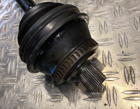 Drive Shaft VW Passat (3B3)