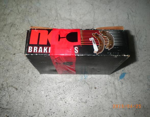 Brake Shoe Set NISSAN 100 NX (B13)