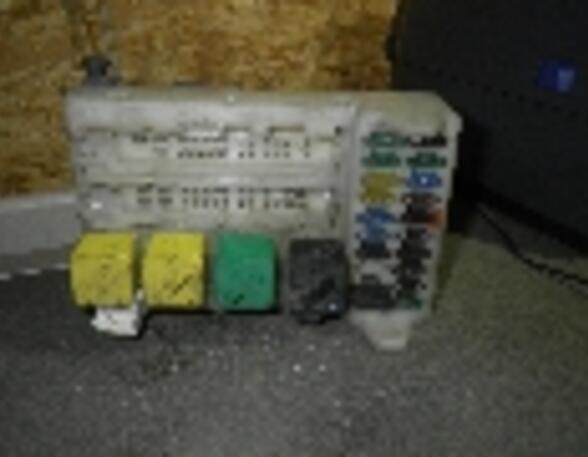 Fuse Box FORD Mondeo I (GBP)