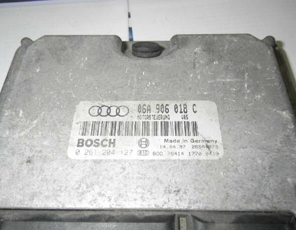 372 Steuergerät AUDI A3 (8L) 06A906018A 0261204127