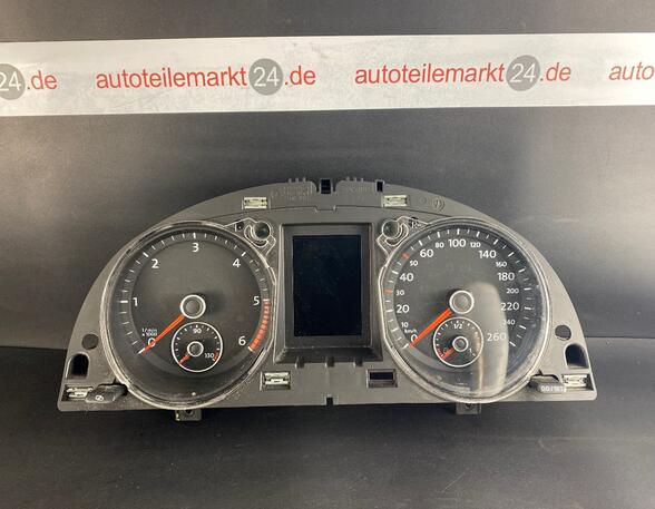 Snelheidsmeter VW Passat Alltrack (365)