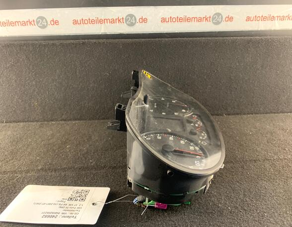 240682 Tachometer VW Polo IV (9N) 6Q0920823T