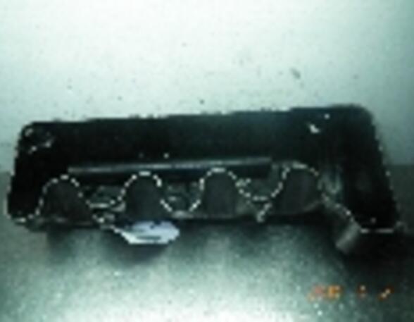 Cylinder Head Cover MERCEDES-BENZ 100 Bus (W631)