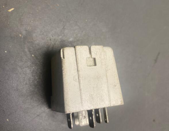 Wash Wipe Interval Relay RENAULT 19 I (B/C53)