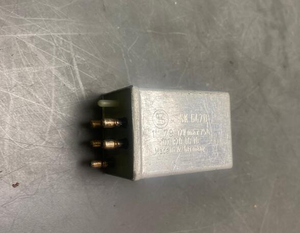 Wash Wipe Interval Relay MERCEDES-BENZ 123 Stufenheck (W123)