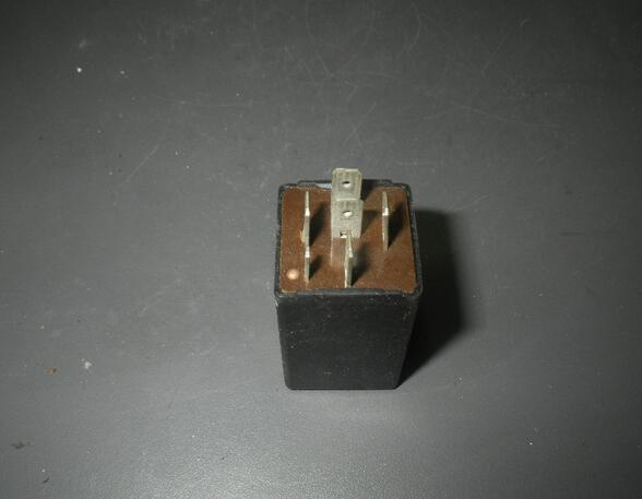 Wash Wipe Interval Relay AUDI 80 (8C, B4)