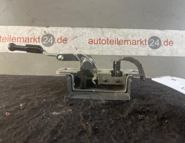 Bootlid Lock VW Polo (9N), VW Polo Stufenheck (9A2, 9A4, 9A6, 9N2)