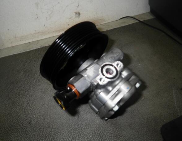 Power steering pump HYUNDAI H-1 Travel (TQ)