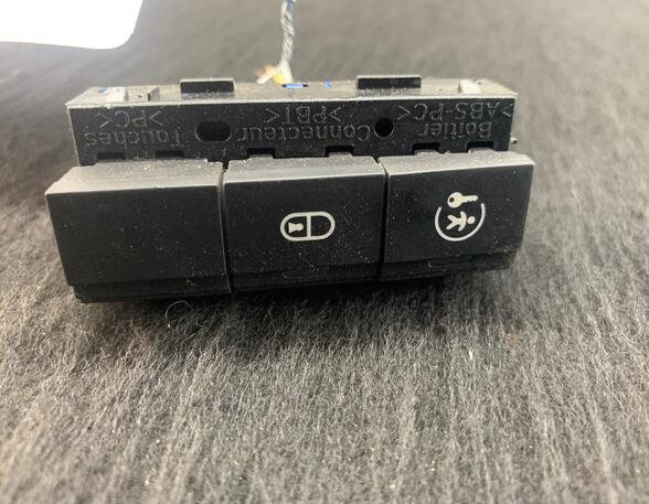 Central locking switch FIAT Scudo Bus (270, 272)