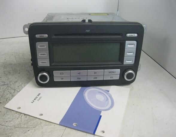 RADIO CD (Armaturenbrett / Mittelkonsole) VW Passat Benzin (3C/3CC) 1598 ccm 85 KW 2005>2008