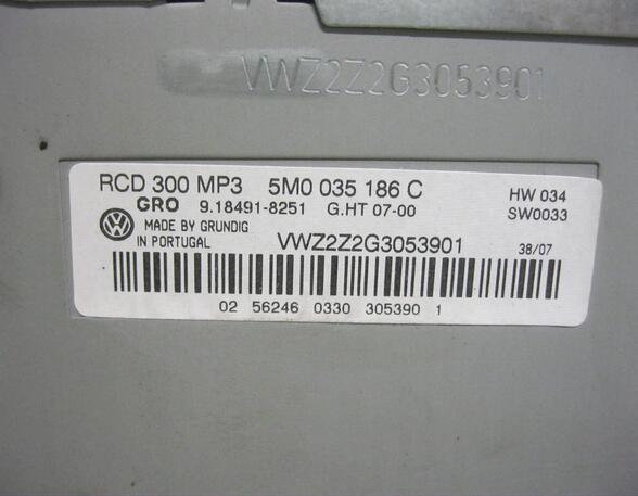 RADIO (Armaturenbrett / Mittelkonsole) VW Golf Benzin (1K/1KP/5M/1KM) 1595 ccm 75 KW 2006>2007