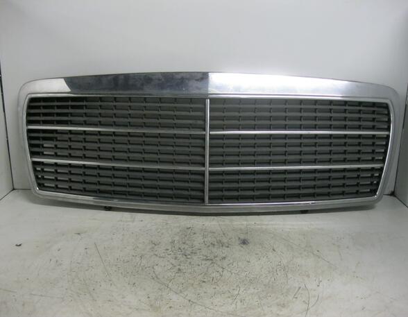 Radiator Grille MERCEDES-BENZ E-Klasse (W210)