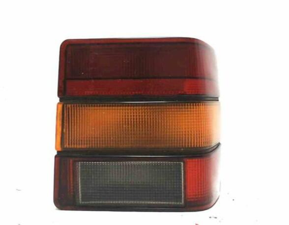 Heckleuchte Rücklicht rechts mit Lampenträger SEAT IBIZA I (021A) 1.2 44 KW