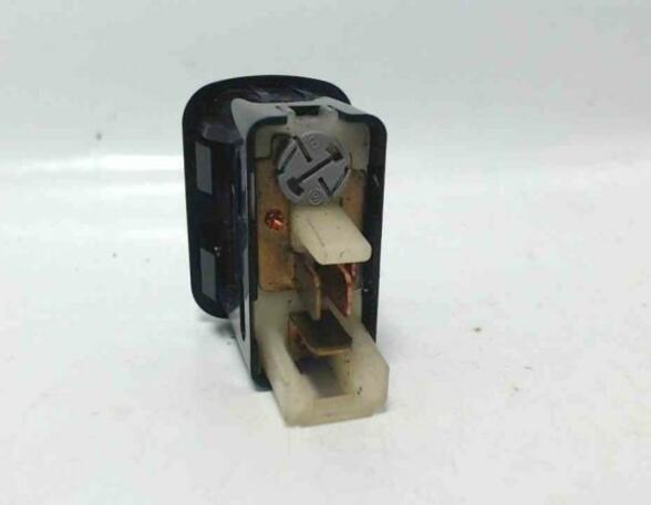 Heated Rear Windscreen Switch DAIHATSU Move (L6)