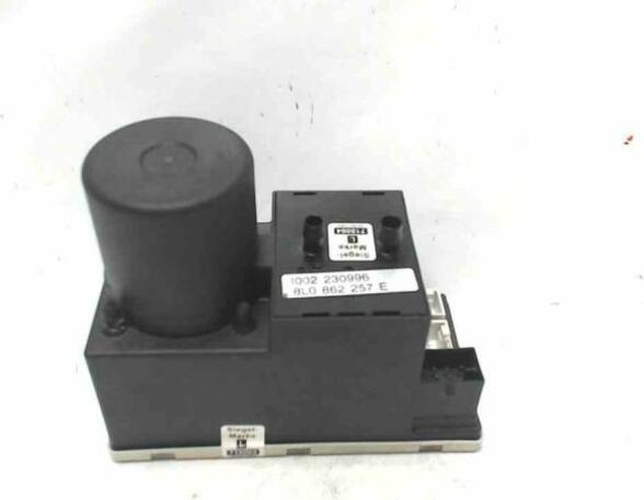 Central Locking Pump AUDI A3 (8L1)