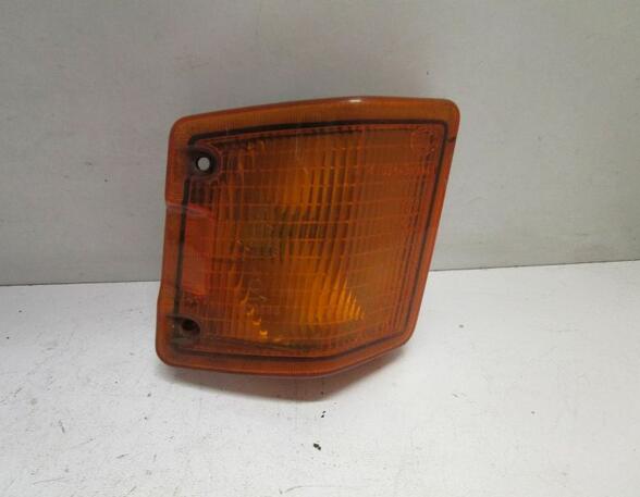 Blinker rechts vorn Riss siehe Bild VW TRANSPORTER III BUS 1.6 D 37 KW