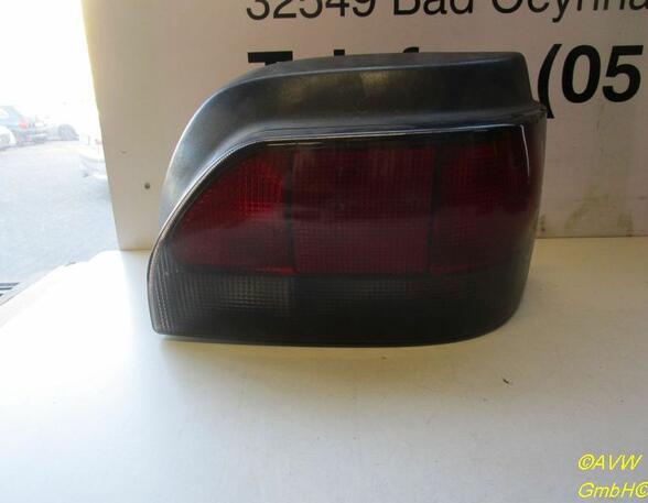 Rückfahrleuchte Rückleuchte rechts rot-schwarz  leichte Kratzer 7700827552 RENAULT CLIO I (B/C57_  5/357_) 1.4 58 KW