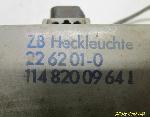 Rückfahrleuchte Rückleuchte links leichte Kratzer MERCEDES-BENZ /8 (W114) 250 2.8 96 KW