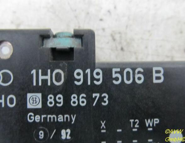 Steuergerät Kühler Lüfter VW GOLF III (1H1) 2 85 KW