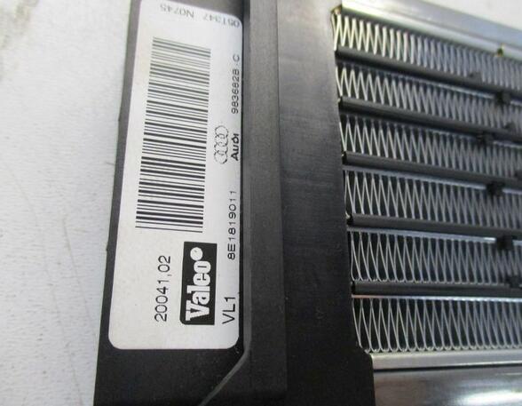 Kachelradiateur / Voorverwarmer AUDI A4 Avant (8ED, B7)