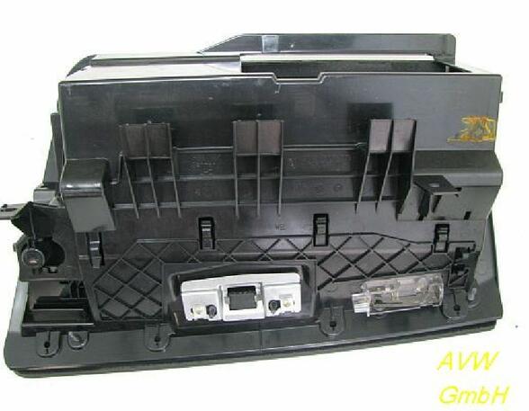 Glove Compartment (Glovebox) BMW 3er (E90)