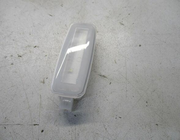 Innenleuchte LED  Leseleuchte Make Up Leuchte AUDI A1 (8X1) 1.2 TFSI 63 KW