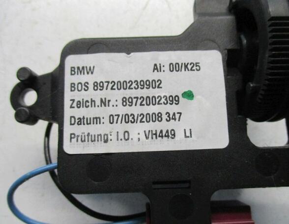 Laderaumabdeckung Stellmotor links BMW 3 TOURING (E91) 320D 130 KW