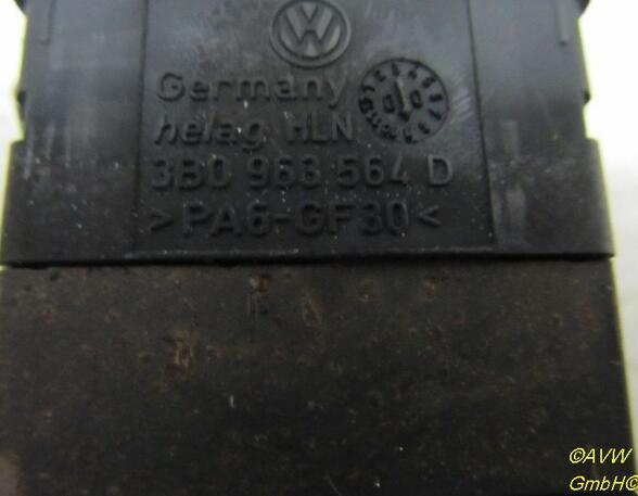 Schalter Sitzheizung  VW PASSAT VARIANT (3B6) 1.8 T 20V 110 KW