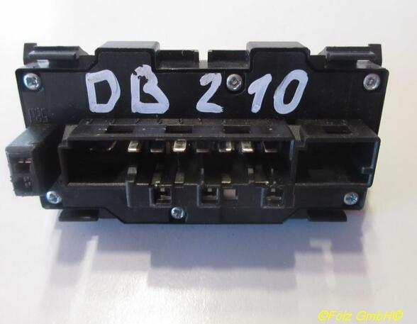 Hazard Warning Light Switch MERCEDES-BENZ E-Klasse (W210)