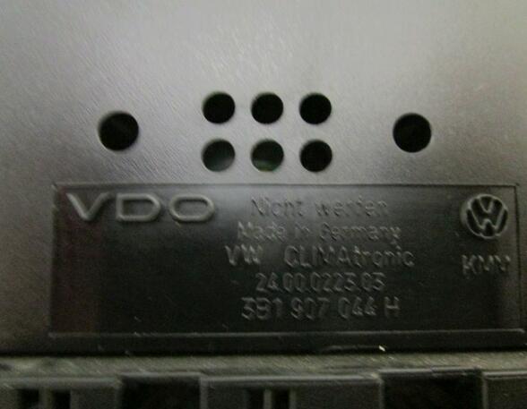 Bedienelement  Klimaanlage Climatronic ohne Rahmen VW PASSAT VARIANT (3B6) 1.9 TDI 74 KW